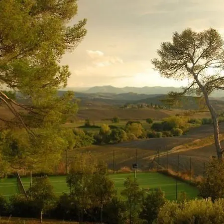 I Spazio Mit Pool By Interhome * Volterra